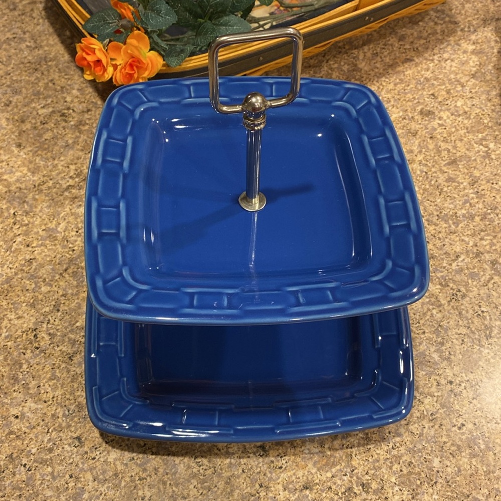Longaberger Two Tier Dessert Serving Tray Woven Traditions Cornflower Pottery - Picture 9 of 17